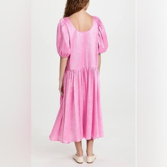 STINE GOYA Pink Bubblegum 1302 Amelia Sequin Round Neckline Dress Size Small - Picture 2 of 16